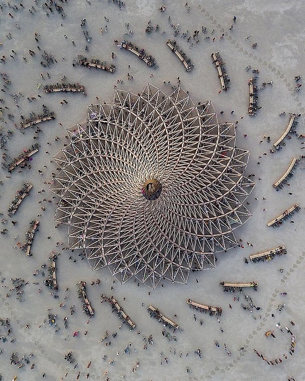 8. "Галаксия ", Невада