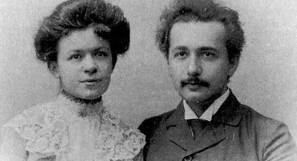 Eduard Einstein’ın annesi Mileva Marić, Albert Einstein’ın ilk eşiydi. Marić, Zürih Federal Teknoloji Enstitüsü’nde Albert Einstein’ın sınıfındaki tek kadın öğrenciydi.