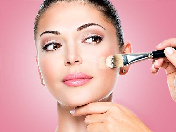 2. Слишком большое количество тональной основы