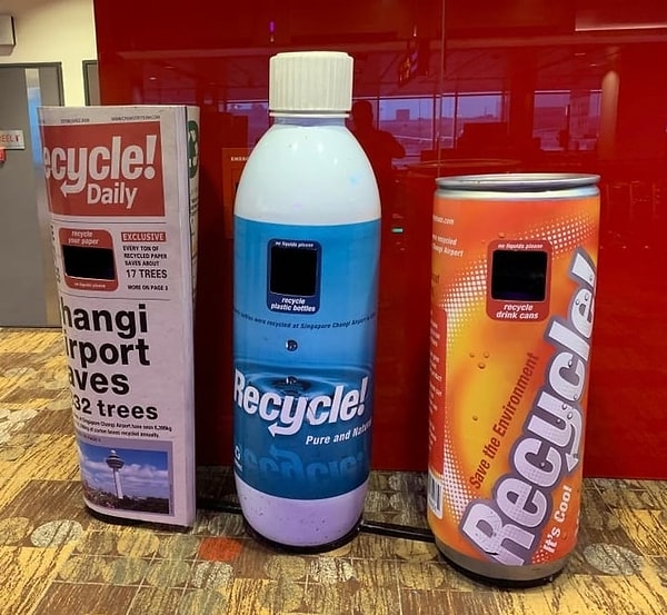 6. Наглядно: контейнеры для сортировки мусора, всем своим видом показывающие, что и куда надо класть.