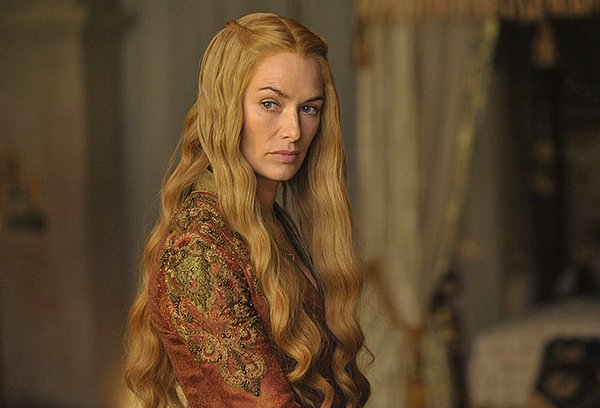 14. Kraliçe Cersei birçok hayran oylamasında en nefret edilen karakter seçiliyor.