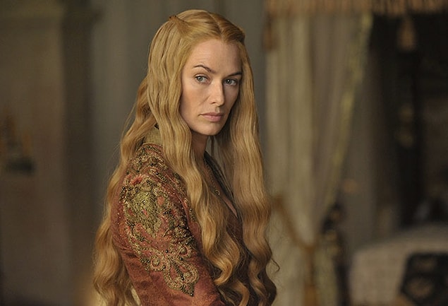 14. Kraliçe Cersei birçok hayran oylamasında en nefret edilen karakter seçiliyor.