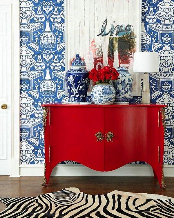 3. Ev dekorasyonunuzda kırmızı kullanmanız, evinizin havasını tamamen değiştirecektir.