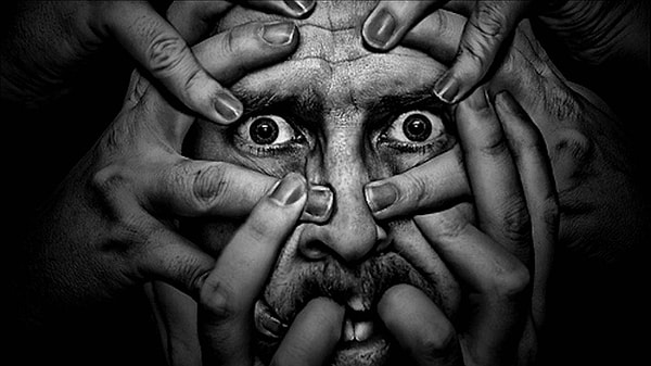 У вас уже начался самый настоящий психоз!