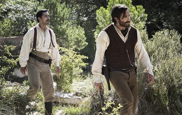 4. "Братья Систерс"