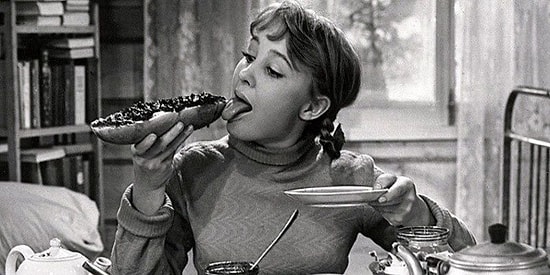 Тест: Насколько вы советская женщина?