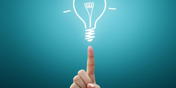 5. Так называемая (..)лампочка(..) никак не хотела дарить свет.