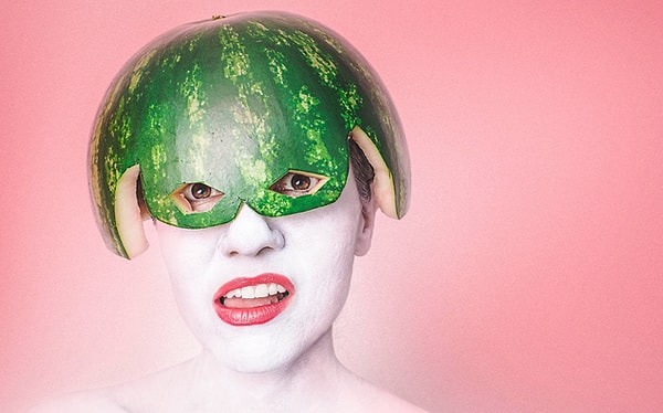 У вас есть шанс стать пиарщиком или маркетологом. Что-то в их речи вы все-таки понимаете.