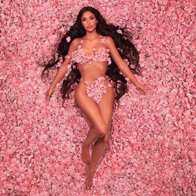 17. Kim and cherry blossoms!