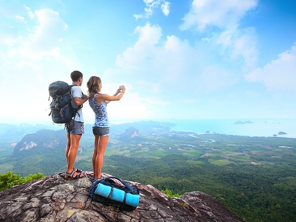 8. Вы любите путешествовать?