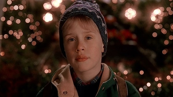 3. Выберите новогодний фильм: