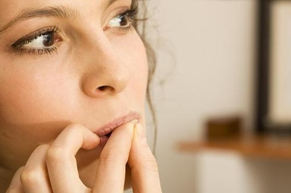 2. Вы грызете ногти