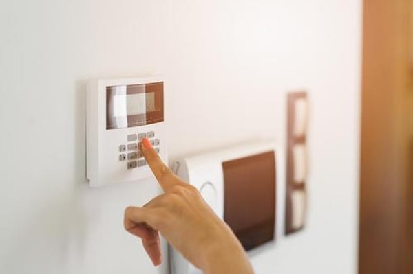 12. И часто возвращаетесь обратно домой, чтобы проверить, все ли вы выключили