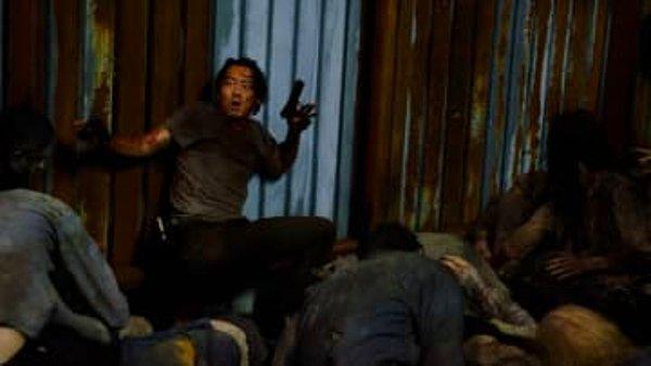 6. ''The Walking Dead''in Glenn karakterine veda ettiğimiz sahne.