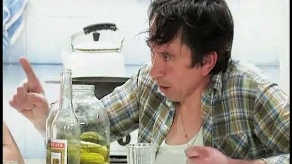 7. Кем по профессии был Лёня Голубков из рекламы "МММ"?