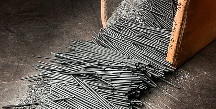 Artık Pek Kullanmadığımız 'Kurşun Kalemlerin' Yapım Aşamalarını Gösteren Bu Çalışmayı Mutlaka Görmelisiniz!