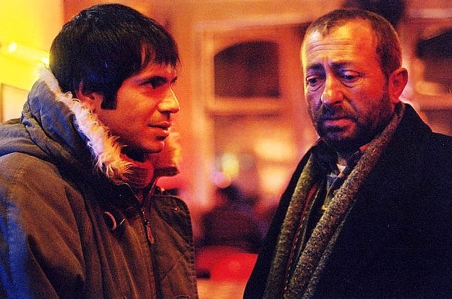 2005'te, Uğur Yücel'in Yazı Tura filmi, 54. Uluslararası Mannheim Heidelberg Film Festivali'nde "Uluslararası Film Eleştiri Ödülü"nü kazandı.
