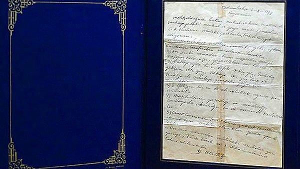 3. 28 Kasım 1938 tarihinde, Atatürk'ün 5 Eylül'de yazdırdığı vasiyetnamesi açıldı.