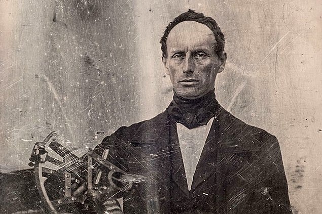 4. 29 Aralık 1803'te Avusturyalı fizikçi, Christian Andreas Doppler, doğdu.