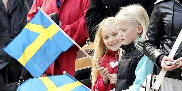 Çocuk haklarını ön planda tutan İsveçliler, çocukları istedikleri takdirde birlikte uyuyorlar.