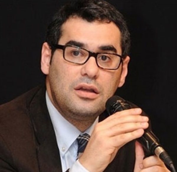 Enver Aysever
