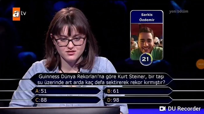 Kim Milyoner Olmak İster'de Telefon Jokeri Sorunun Cevabını İnternette Aradı!