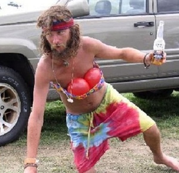 16. У пьяных людей просыпается особая тяга к косплею