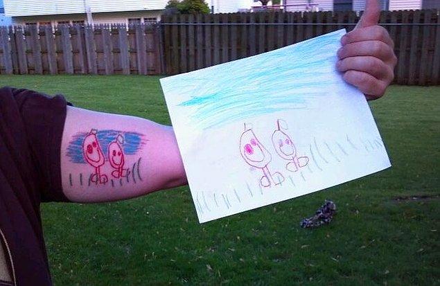 20. "4 yaşındaki kızımın çizdiği resim hep benimle."