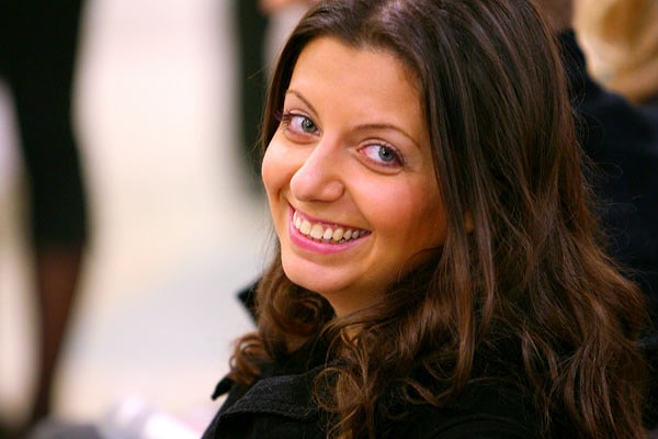 В этом году не нашлось места в списке Forbes главному редактору Russia Today Маргарите Симоньян. Также выбыли из рейтинга бывший госсекретарь США Хиллари Клинтон, постоянный представитель Соединенных Штатов при ООН Никки Хейли и глава МИД Мьянмы Аун Сан Су Чжи.