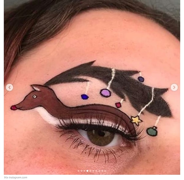 5. Если елки вам уже порядком надоели, можно попытаться изобразить оленя Рудольфа с красным носом 🦌