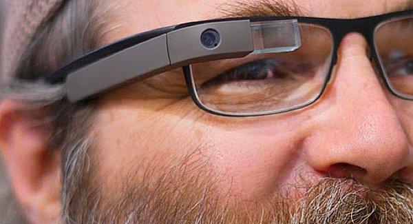 Google Glass 2 geldi gelecek, çok az kaldı.