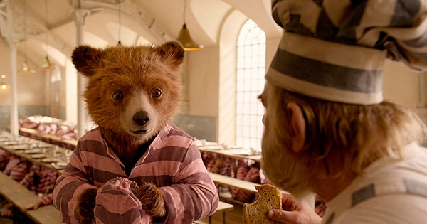 3. А какой рейтинг у фильма про медвежонка Паддингтона?