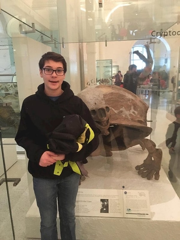 4. Попробуйте найти сами, что здесь не так, а не сразу смотреть на подсказку