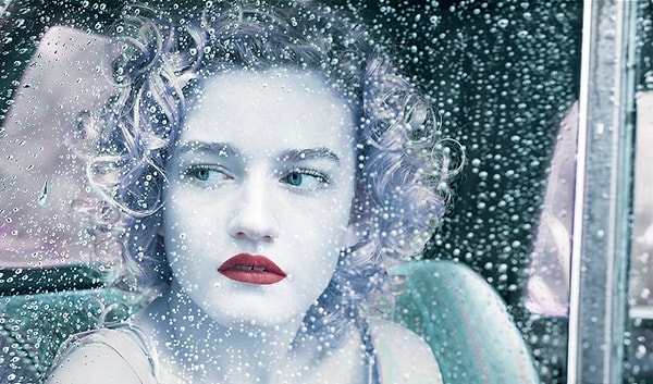 11. Всего в альбом вошло 40 цветных и черно-белых снимков.