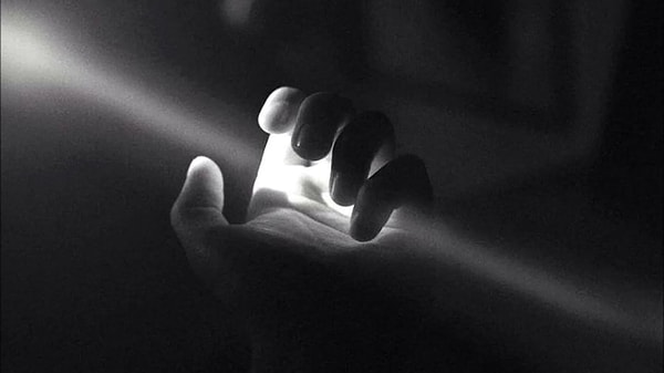 8. Источник познания – это воспоминание души о мире идей, полагал: