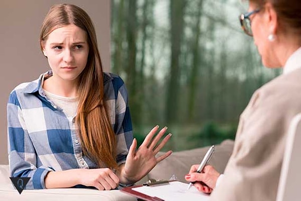 Вы выбрали девушку №2 👇