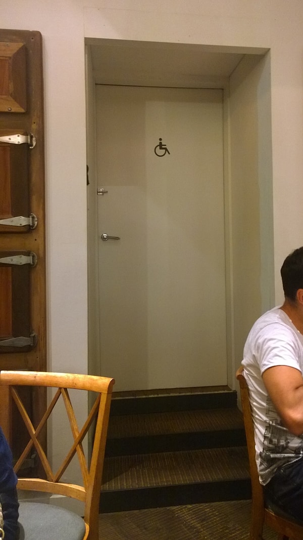 4. Со всей заботой о людях с ограниченными возможностями