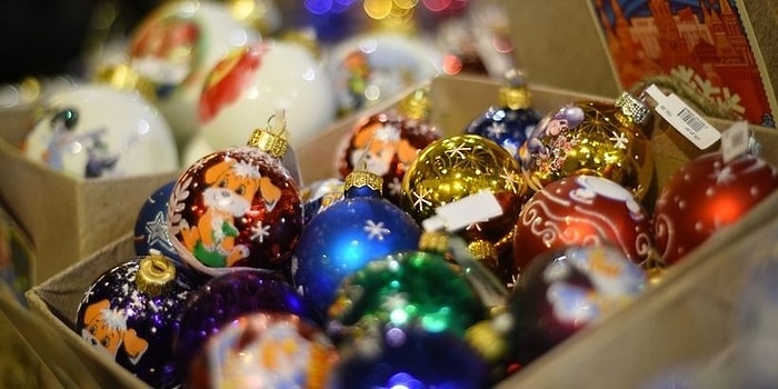 Тест: Выбранный вами елочный шарик даст точный прогноз на 2019 год