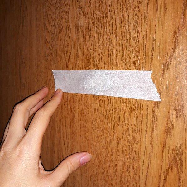 15. Kapı dürbününe bir parça kağıt ya da bant yapıştırın.
