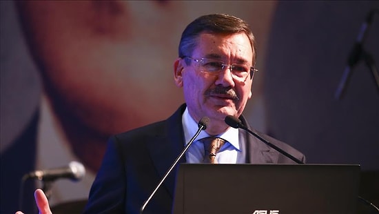 Melih Gökçek'ten Öğrenciye Skandal 'Tecavüz' Yanıtı: 'Mini Etek Giyip Gece Dışarı Çıkıyorsan Sonuçlarına Katlanırsın'