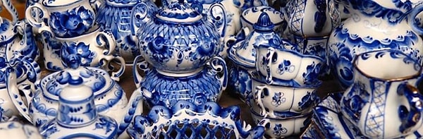 4. Что является самым известным из традиционных российских народных промыслов по производству керамики?