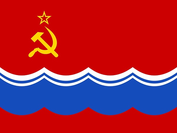 5. А какой республике СССР принадлежал данный флаг?