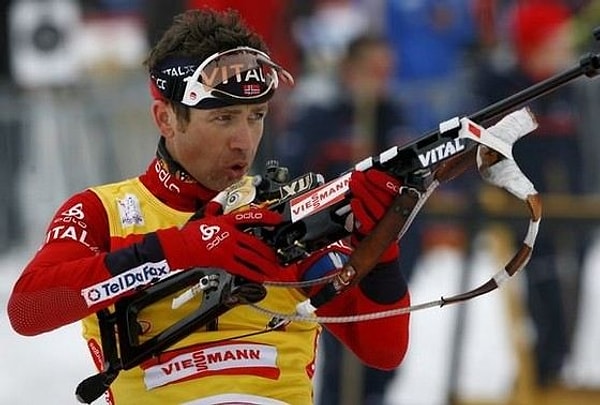 5. В каком городе проходила Олимпиада, в которой норвежец Уле-Эйнар Бьерндален стал абсолютным чемпионом, выиграв во всех гонках?