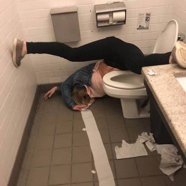 4. Когда напилась и в тебе проснулась гимнастка