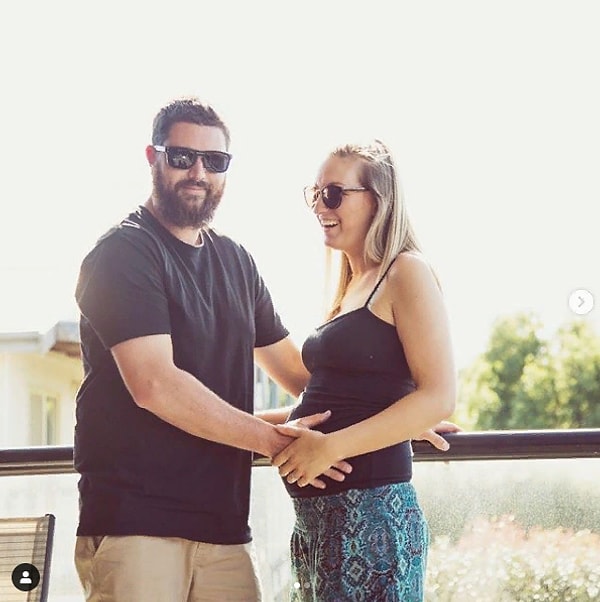 8. В марте у ребят должен появиться малыш.