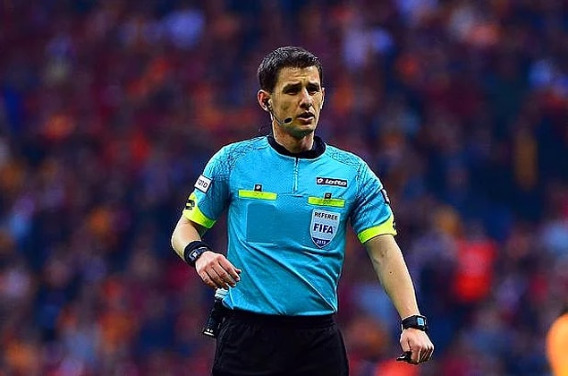 Galatasaray - Sivasspor maçını Halil Umut Meler yönetecek.