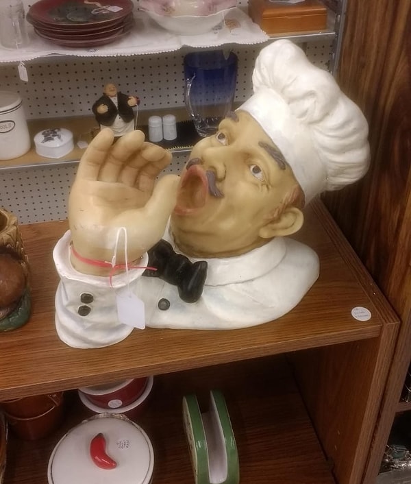 10. Держатель для бутылки. Но если эту самую бутылку убрать...