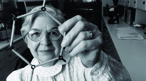 Stephanie Kwolek!