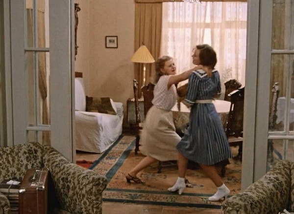 2. Какой продукт тех времен звали "дунькиной радостью"? Кстати, он все еще есть кое-где в продаже!