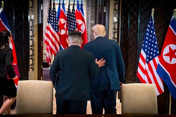 Kim Jong-un ve Trump.